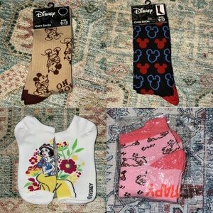 4 Pairs of Socks: Pig Socks, Disney Socks: Snow White & Mickey Mouse BNWT